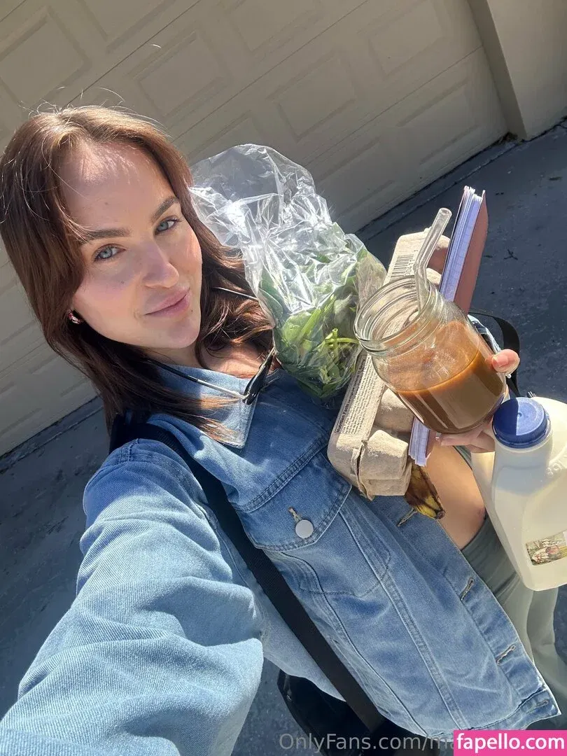 marielivewell / marillewellyn Onlyfans Photo Gallery 