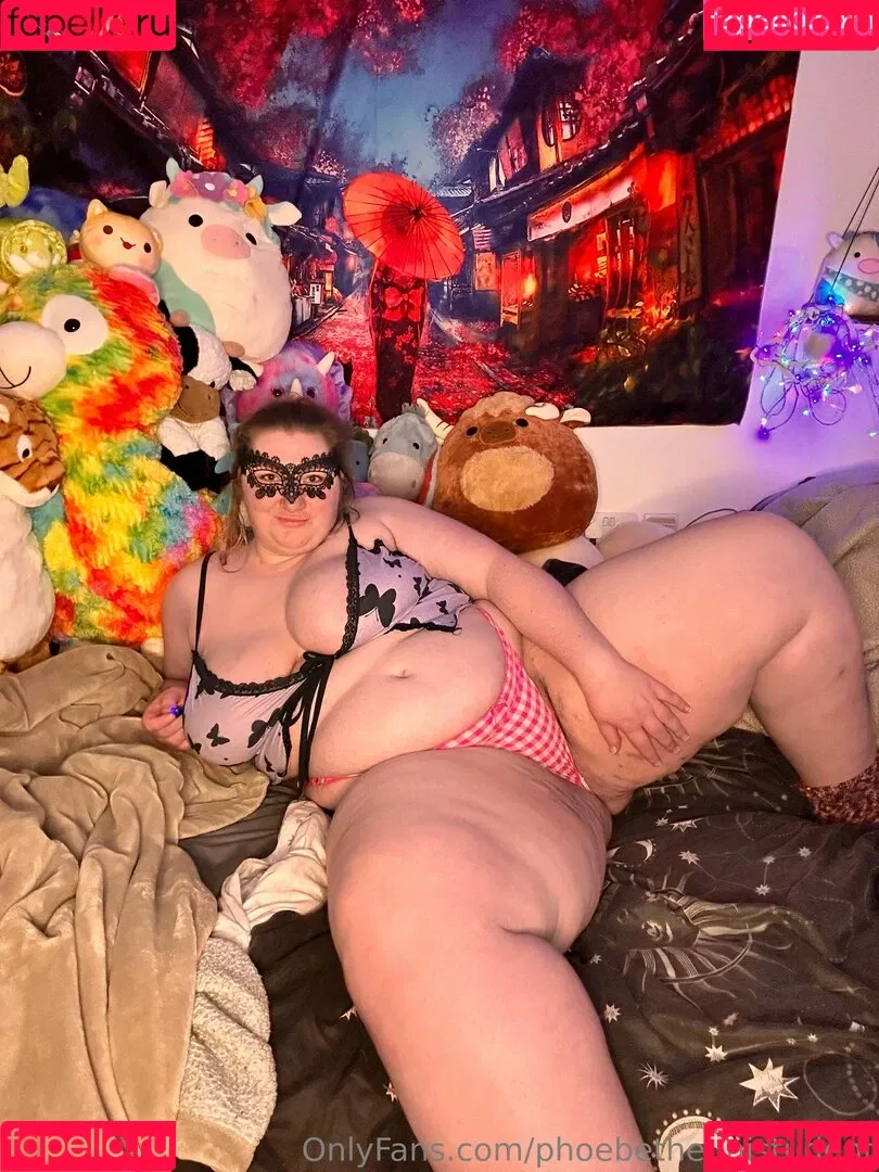 phoebetheunistudent / unironicfeminism Onlyfans Photo Gallery 