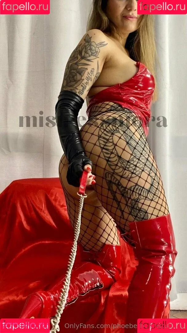 phoebetheunistudent / unironicfeminism Onlyfans Photo Gallery 