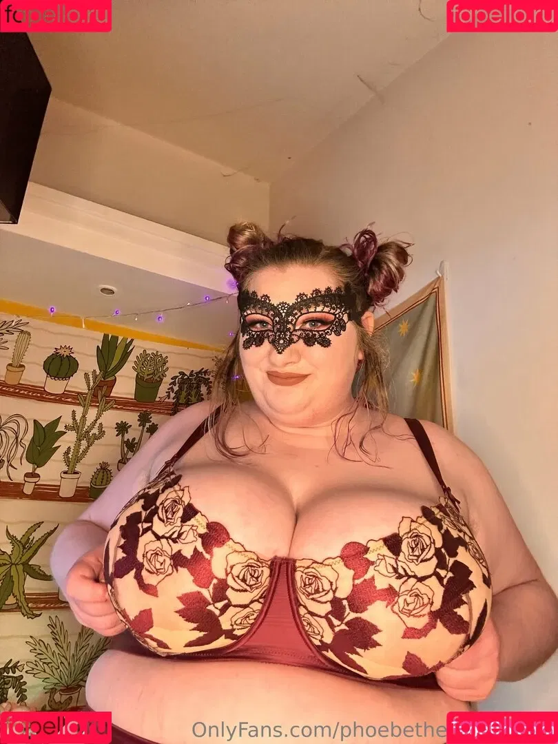 phoebetheunistudent / unironicfeminism Onlyfans Photo Gallery 