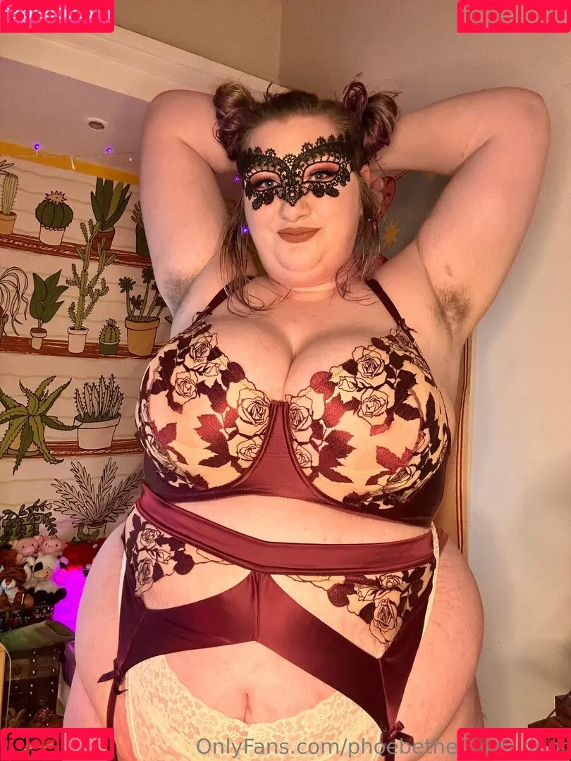 phoebetheunistudent / unironicfeminism Onlyfans Photo Gallery 
