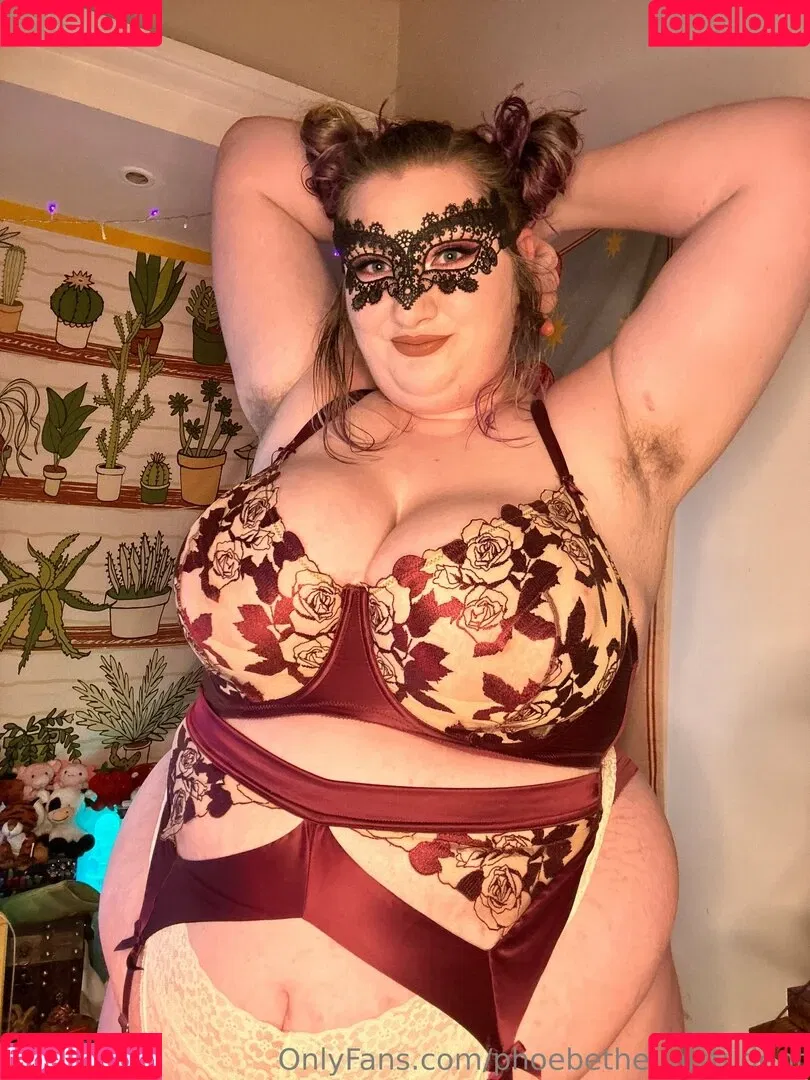 phoebetheunistudent / unironicfeminism Onlyfans Photo Gallery 