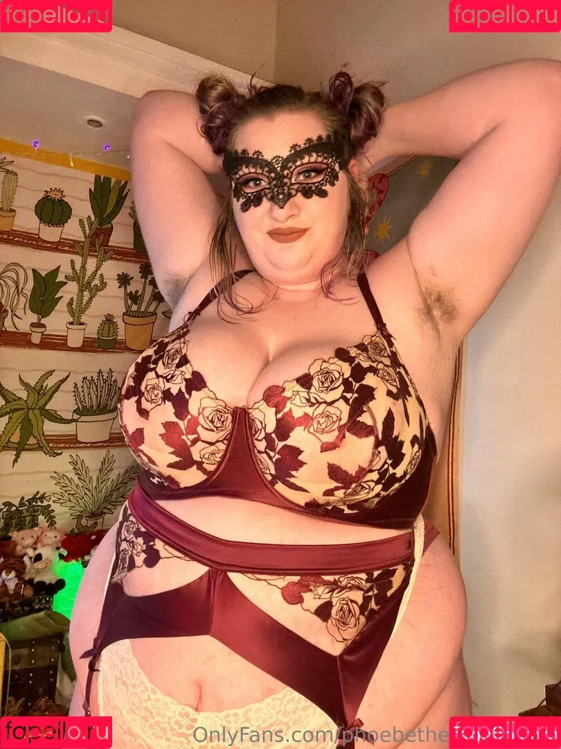 phoebetheunistudent / unironicfeminism Onlyfans Photo Gallery 
