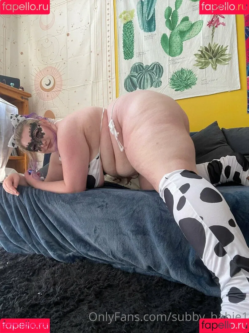 phoebetheunistudent / unironicfeminism Onlyfans Photo Gallery 