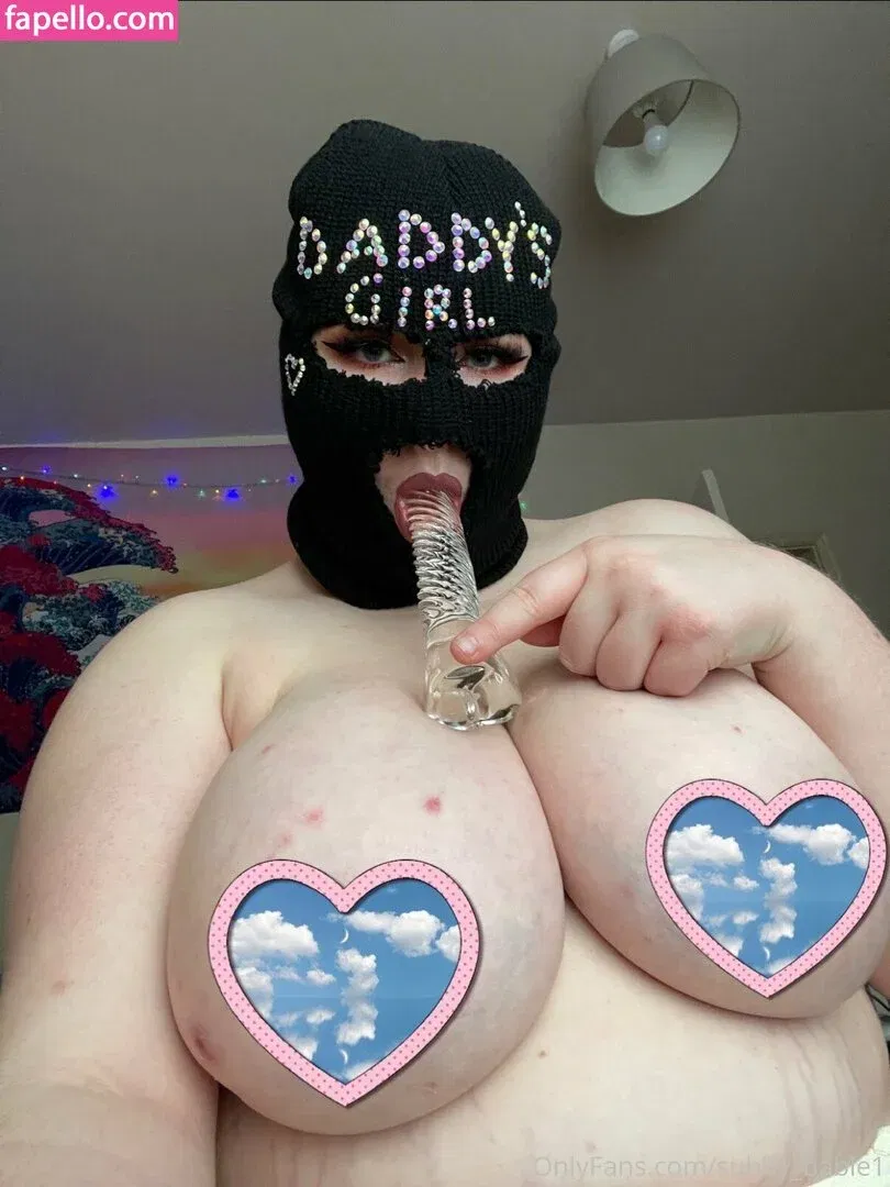 phoebetheunistudent / unironicfeminism Onlyfans Photo Gallery 