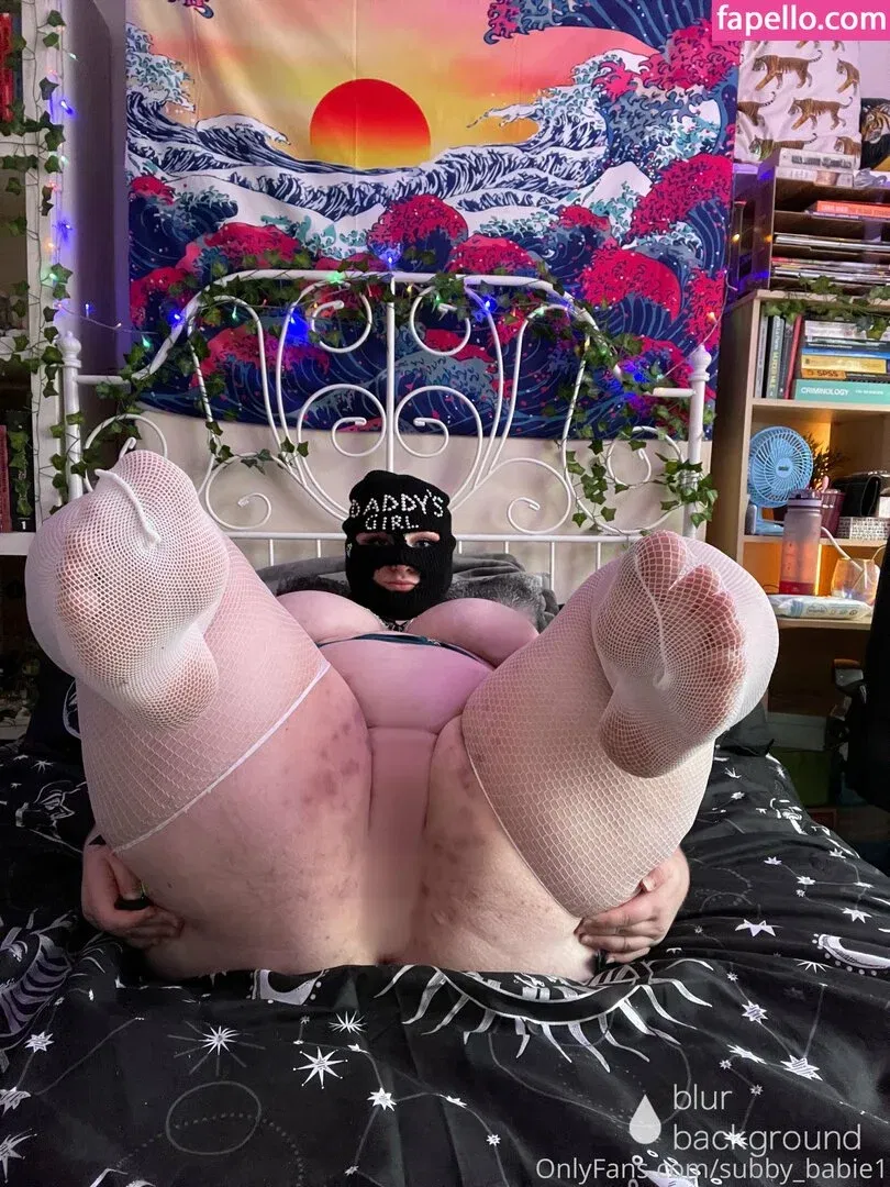 phoebetheunistudent / unironicfeminism Onlyfans Photo Gallery 