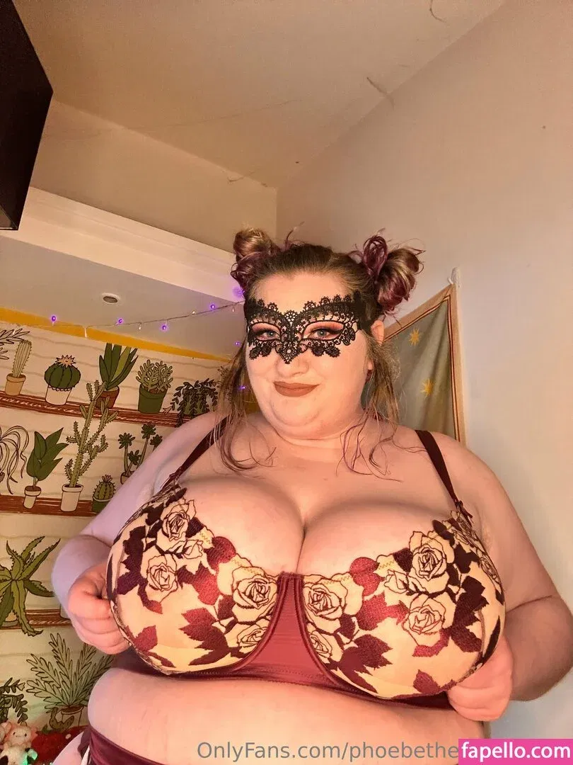phoebetheunistudent / unironicfeminism Onlyfans Photo Gallery 
