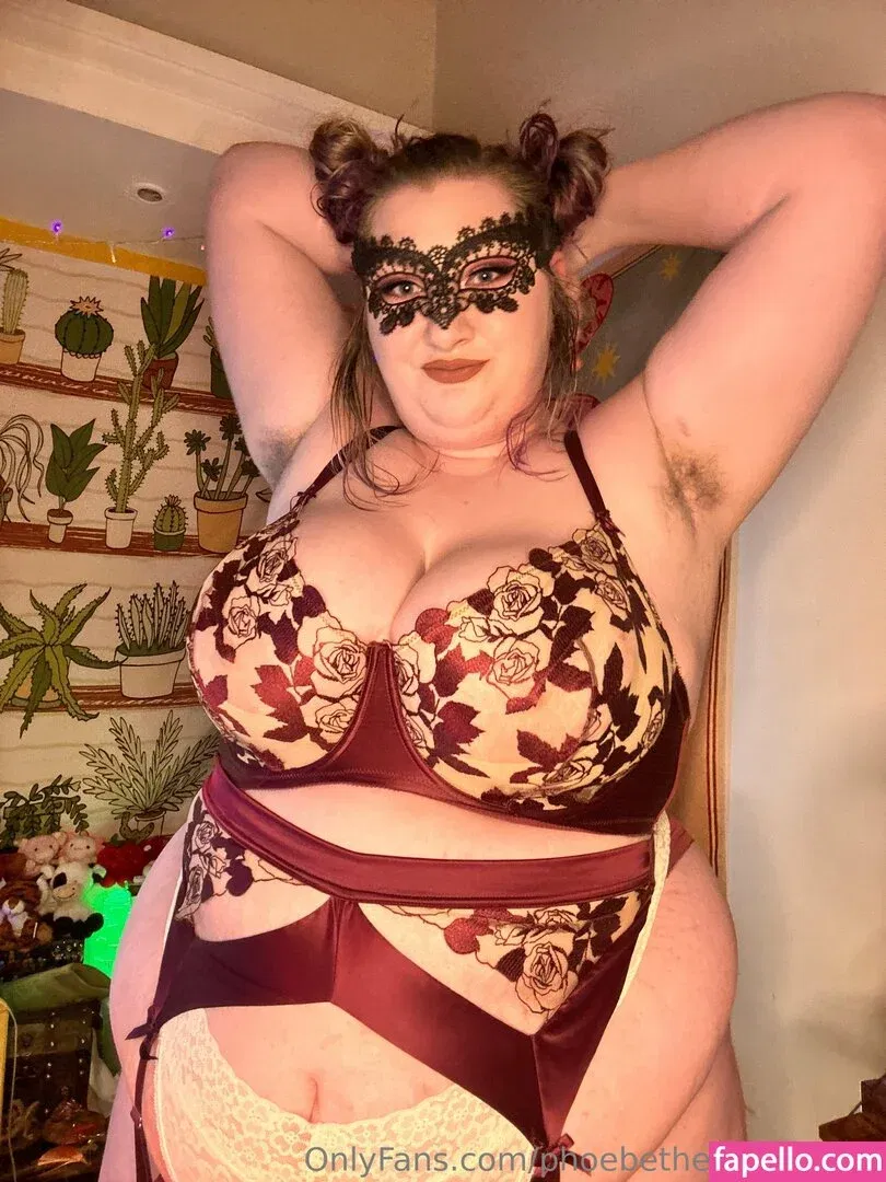 phoebetheunistudent / unironicfeminism Onlyfans Photo Gallery 