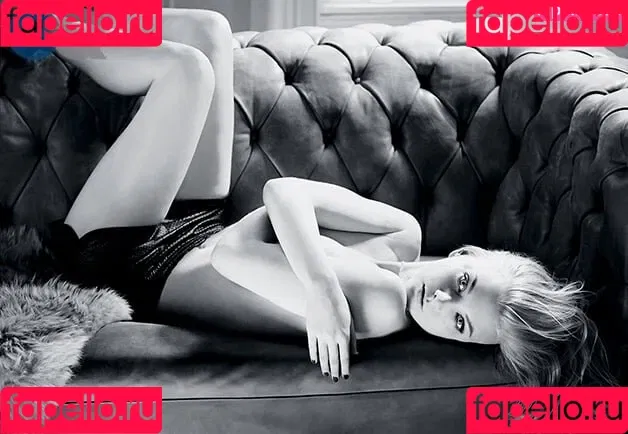 Natalie Dormer / nataliedormerig Onlyfans Photo Gallery 