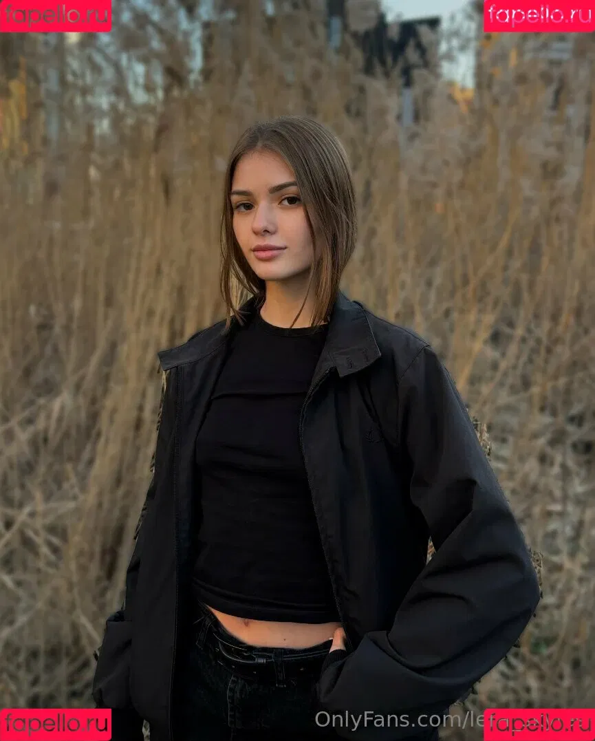 lera_skyies Onlyfans Photo Gallery 