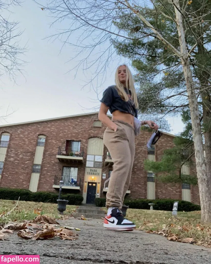 Hailey Van Lith / haileyvanlith Onlyfans Photo Gallery 