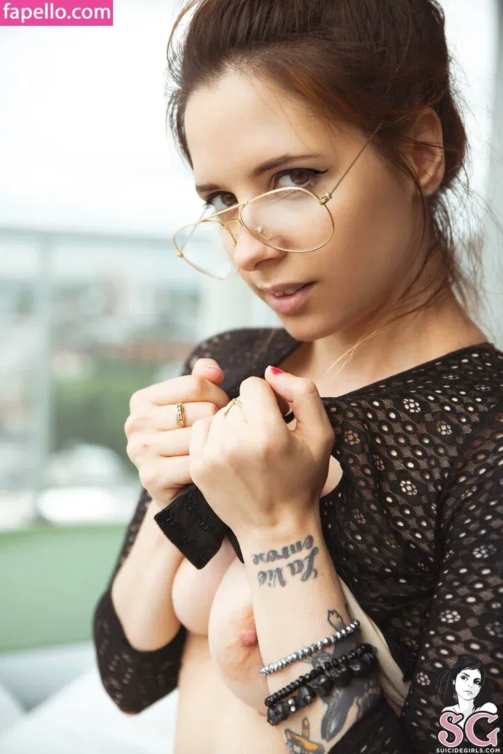 Emanuelle / Ohemanuelle / _ohemmanuel Onlyfans Photo Gallery 