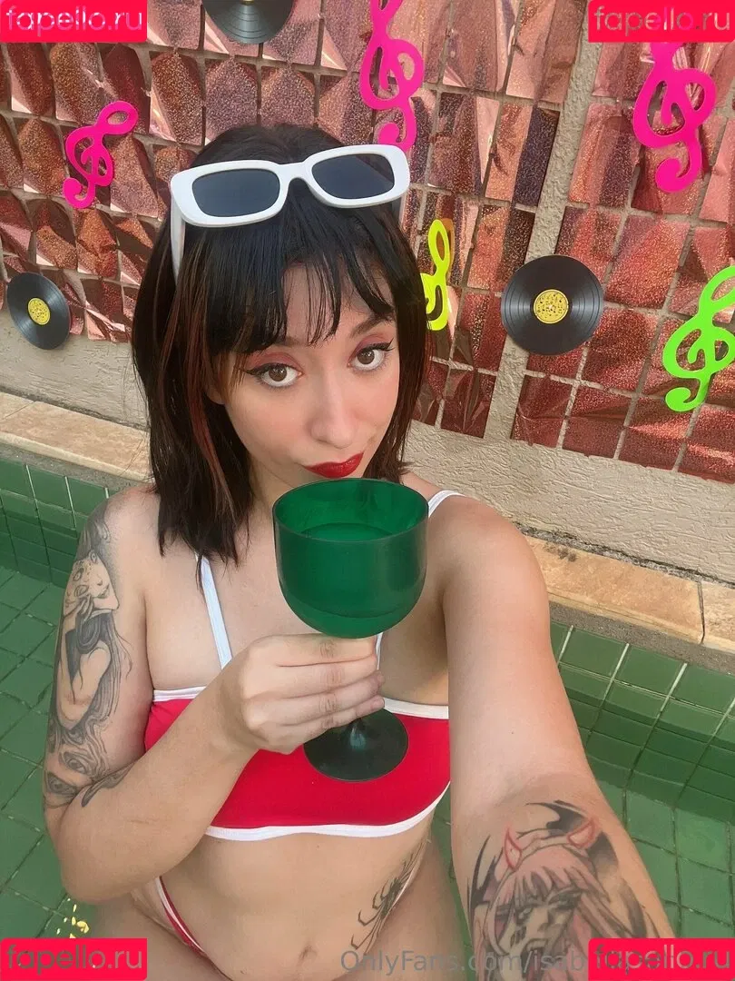 isabella.sanford / isabellasanford Onlyfans Photo Gallery 