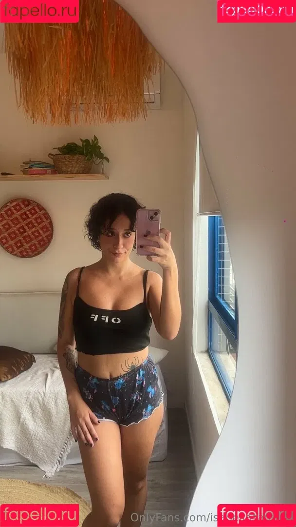 isabella.sanford / isabellasanford Onlyfans Photo Gallery 