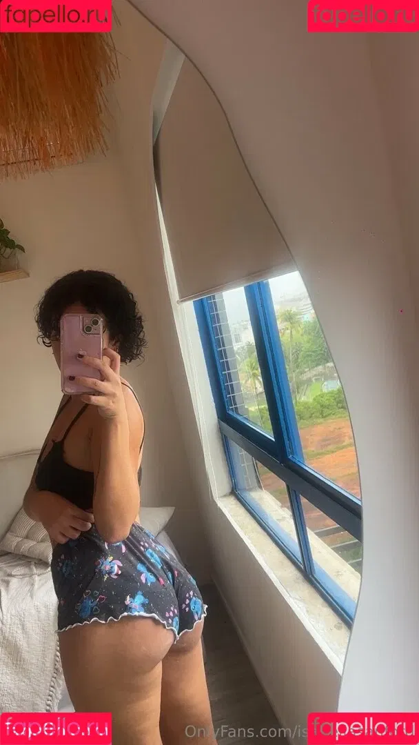 isabella.sanford / isabellasanford Onlyfans Photo Gallery 