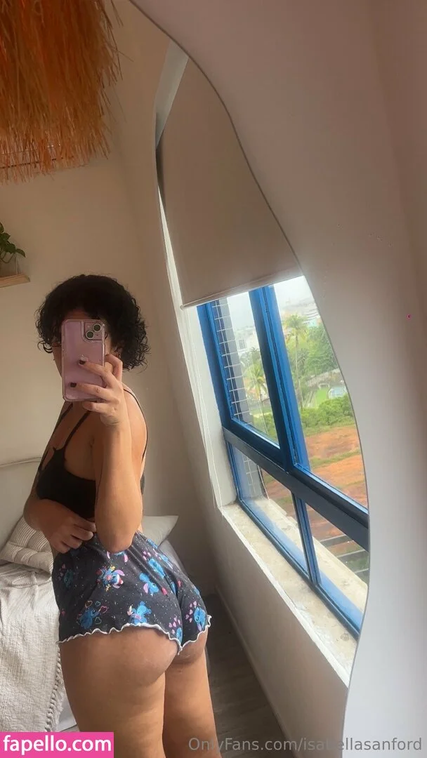 isabella.sanford / isabellasanford Onlyfans Photo Gallery 