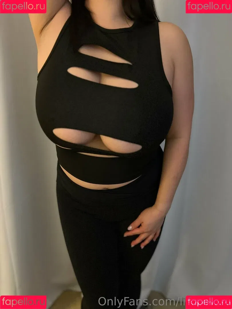 lilyfox_xo / xo.lily.ox Onlyfans Photo Gallery 