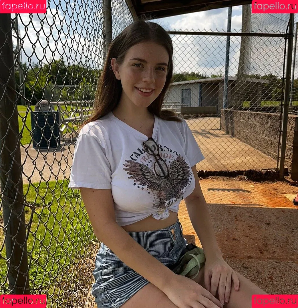 Halz444 / Halzx / Xohalzy444 / halzy4444 / schizoscorpioo Onlyfans Photo Gallery 