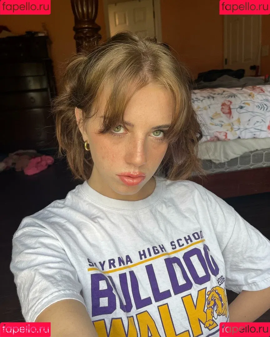 Halz444 / Halzx / Xohalzy444 / halzy4444 / schizoscorpioo Onlyfans Photo Gallery 