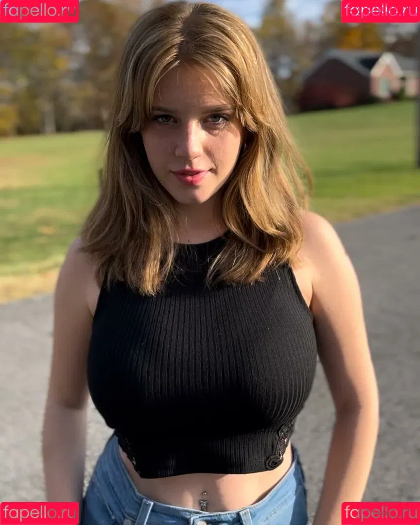 Halz444 / Halzx / Xohalzy444 / halzy4444 / schizoscorpioo Onlyfans Photo Gallery 