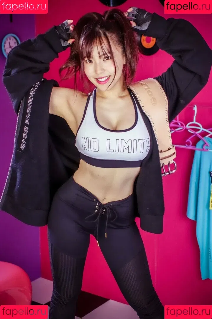 Mina Shirakawa / mina_shirakawa Onlyfans Photo Gallery 