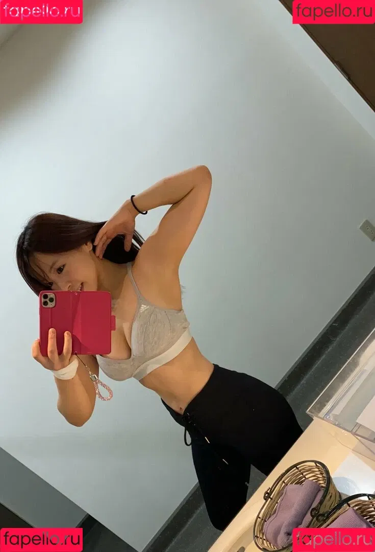 Mina Shirakawa / mina_shirakawa Onlyfans Photo Gallery 