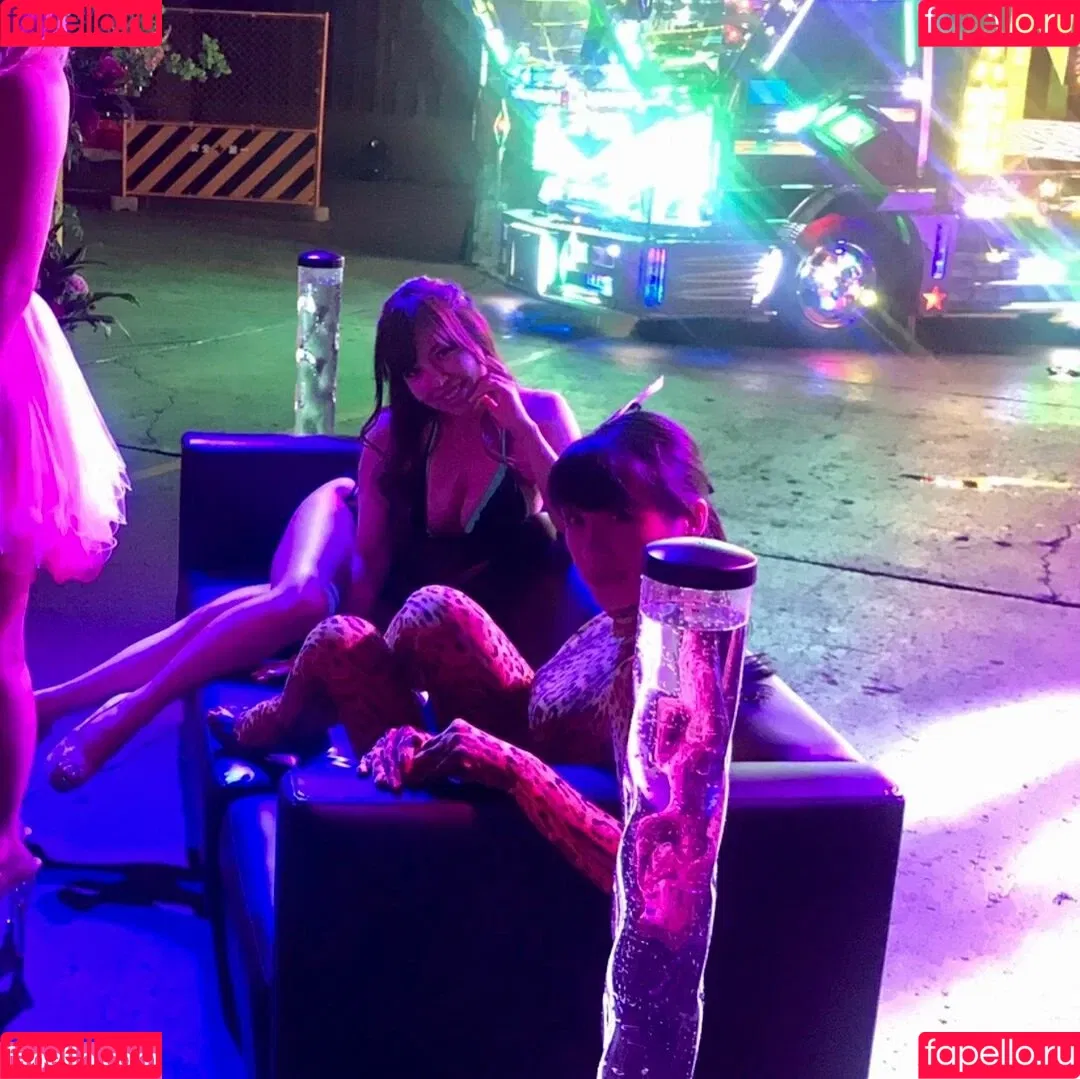 Mina Shirakawa / mina_shirakawa Onlyfans Photo Gallery 