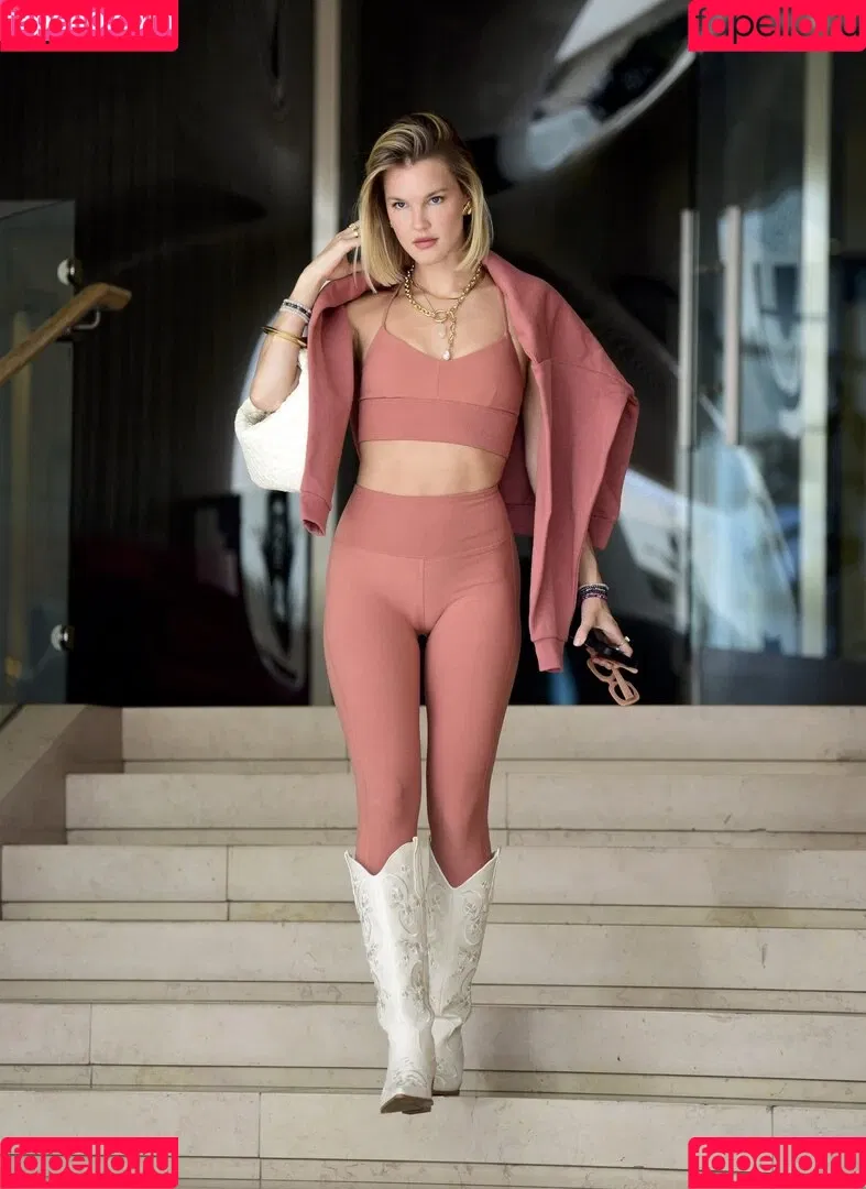 Joy Corrigan / _joycorrigan / joycorrigan Onlyfans Photo Gallery 