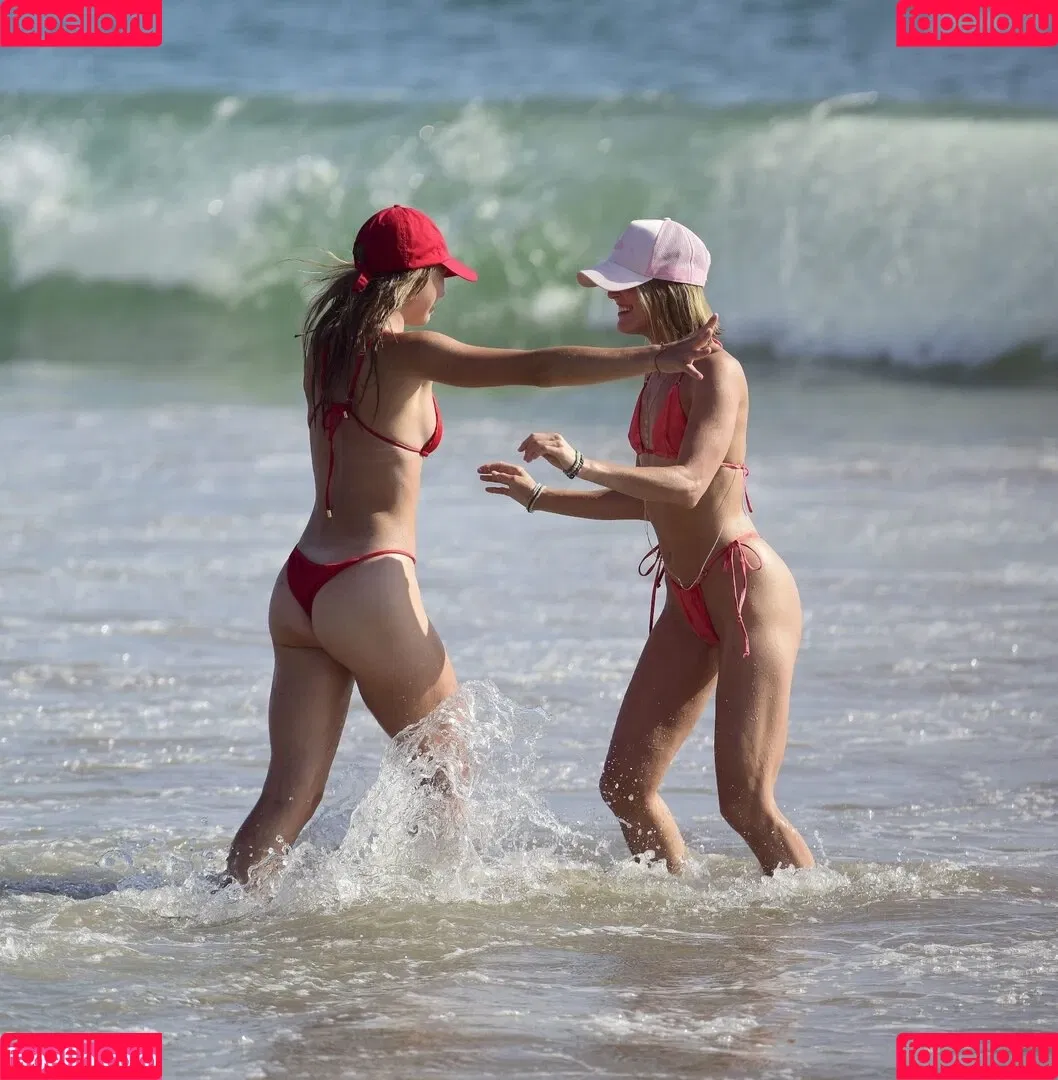 Joy Corrigan / _joycorrigan / joycorrigan Onlyfans Photo Gallery 