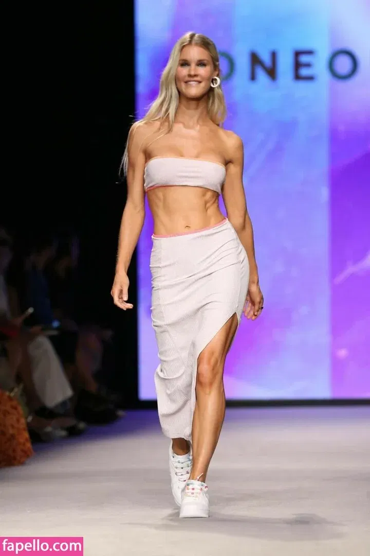 Joy Corrigan / _joycorrigan / joycorrigan Onlyfans Photo Gallery 