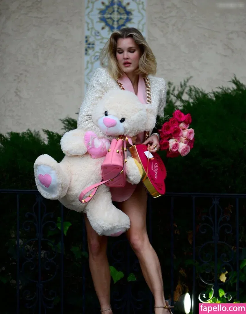 Joy Corrigan / _joycorrigan / joycorrigan Onlyfans Photo Gallery 