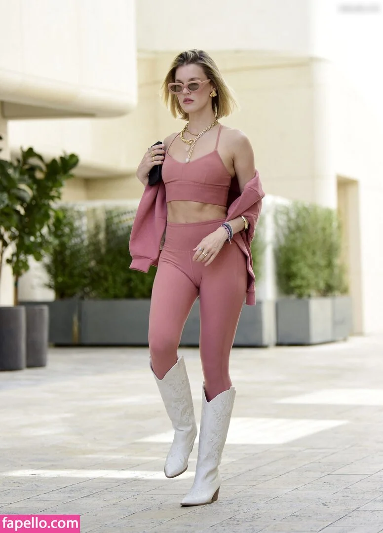 Joy Corrigan / _joycorrigan / joycorrigan Onlyfans Photo Gallery 