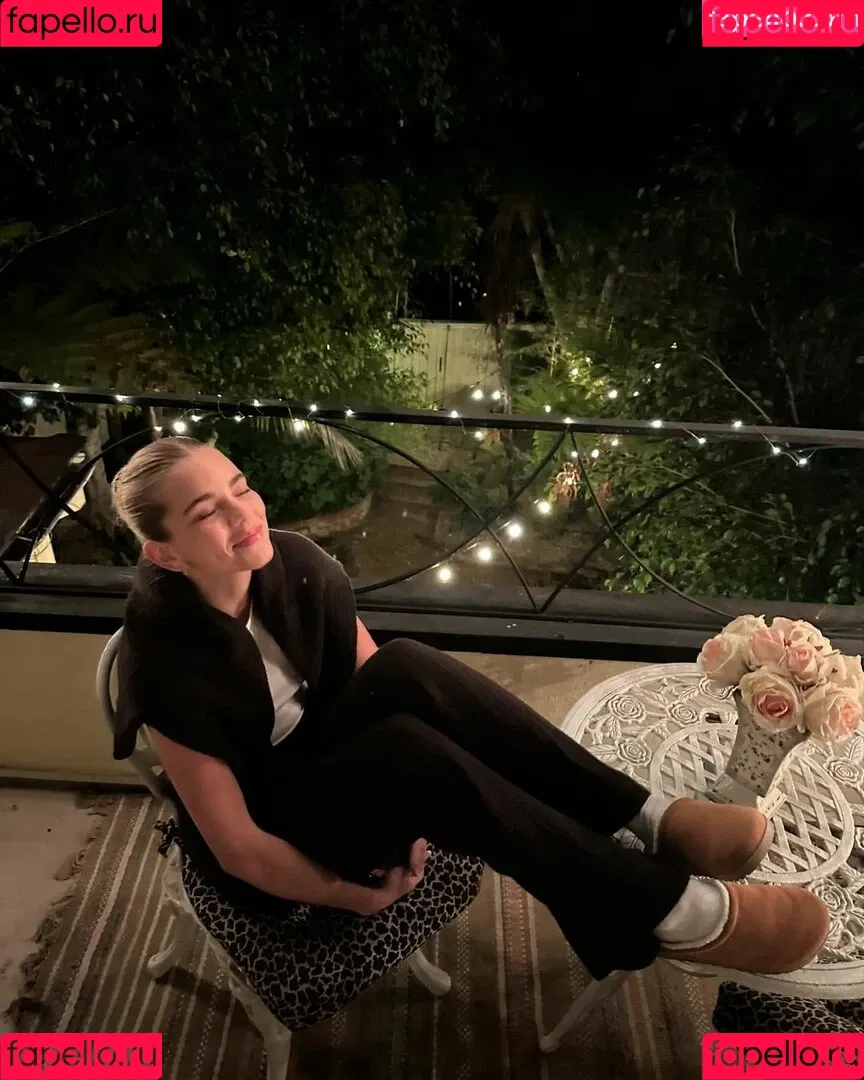 Becca Means / bbnoboobs / beccameans Onlyfans Photo Gallery 
