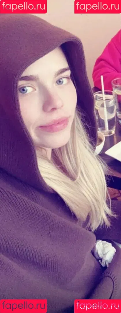 Becca Means / bbnoboobs / beccameans Onlyfans Photo Gallery 