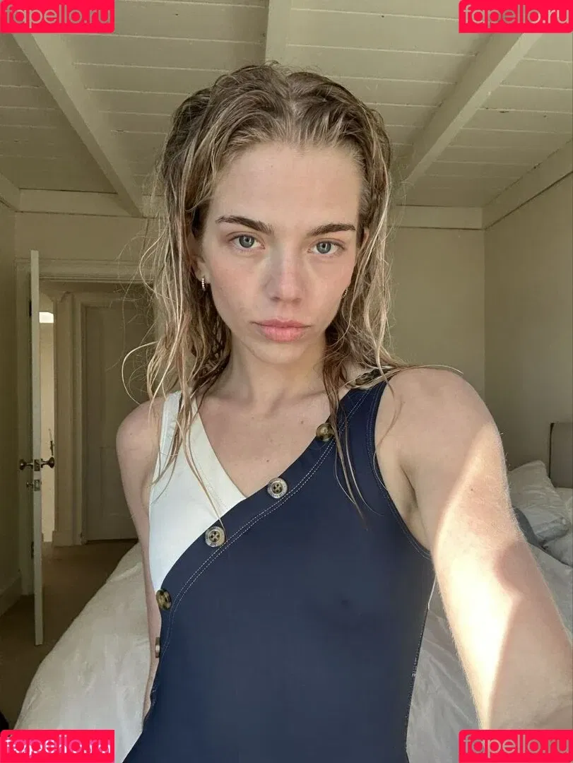 Becca Means / bbnoboobs / beccameans Onlyfans Photo Gallery 