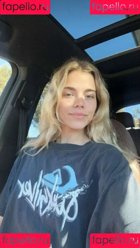 Becca Means / bbnoboobs / beccameans Onlyfans Photo Gallery 