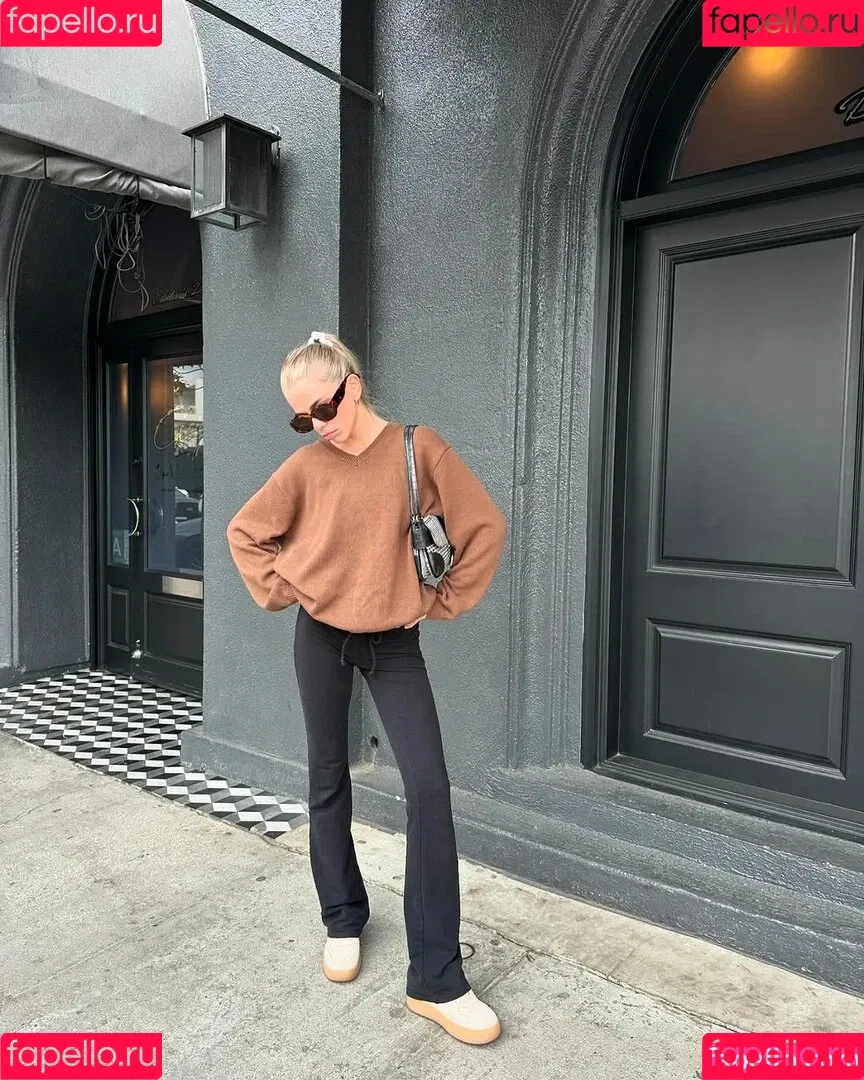 Becca Means / bbnoboobs / beccameans Onlyfans Photo Gallery 