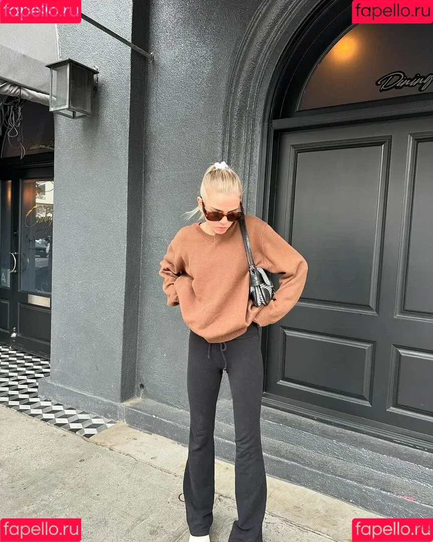 Becca Means / bbnoboobs / beccameans Onlyfans Photo Gallery 