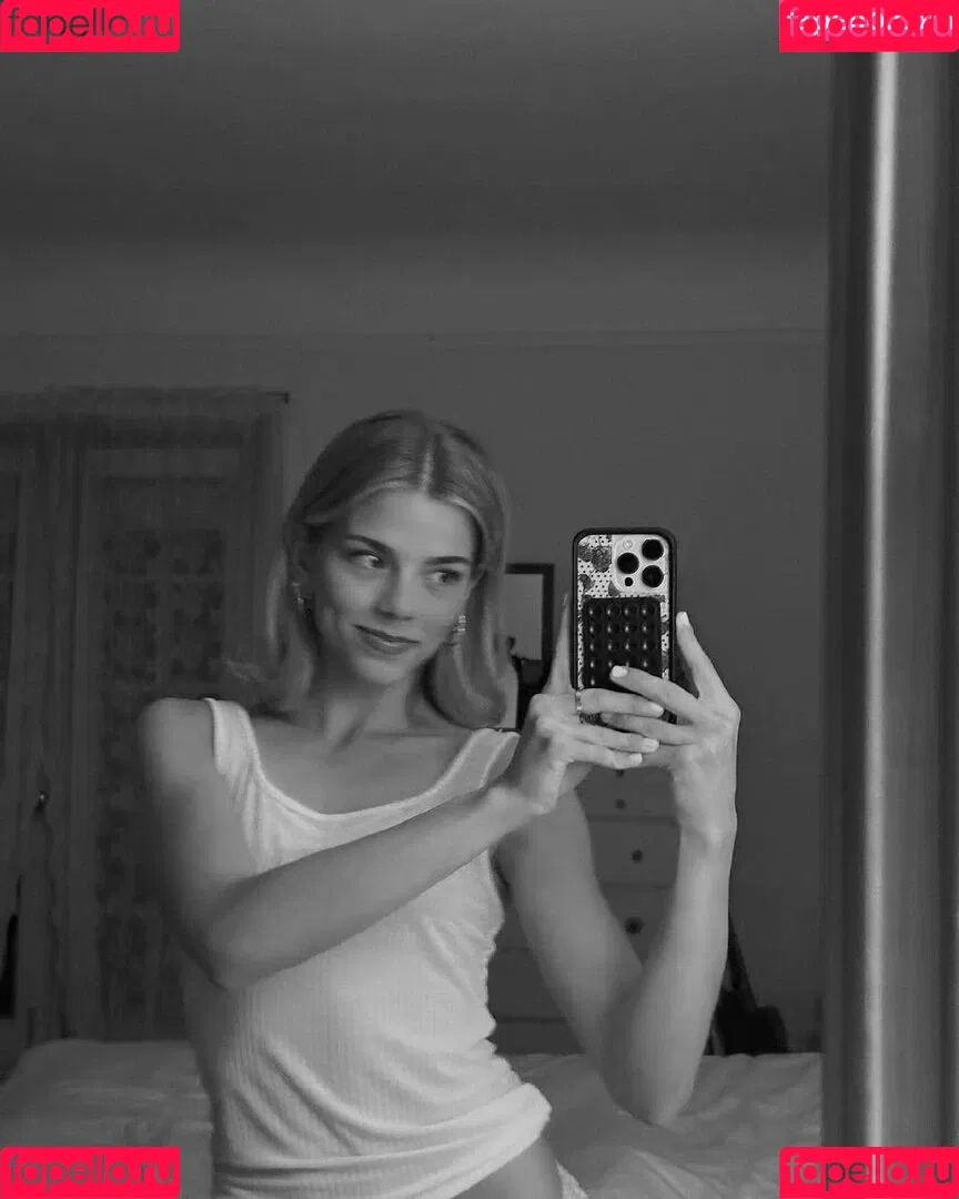 Becca Means / bbnoboobs / beccameans Onlyfans Photo Gallery 