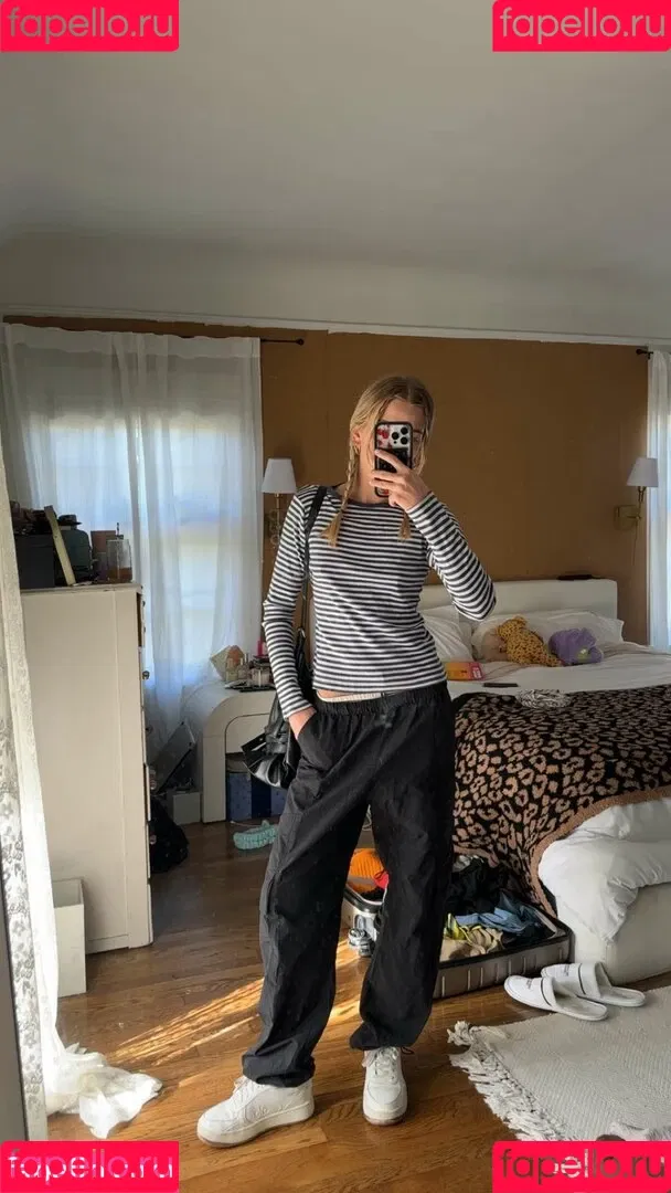 Becca Means / bbnoboobs / beccameans Onlyfans Photo Gallery 