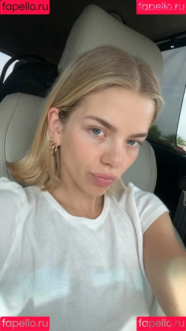 Becca Means / bbnoboobs / beccameans Onlyfans Photo Gallery 