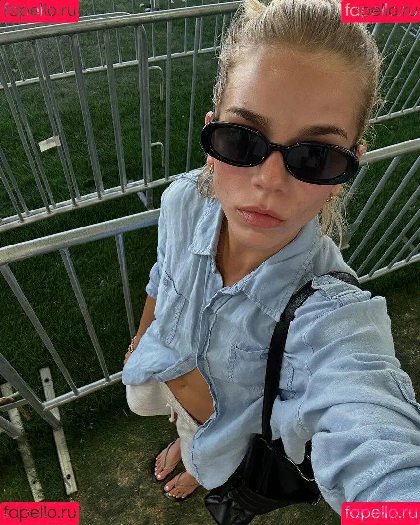 Becca Means / bbnoboobs / beccameans Onlyfans Photo Gallery 