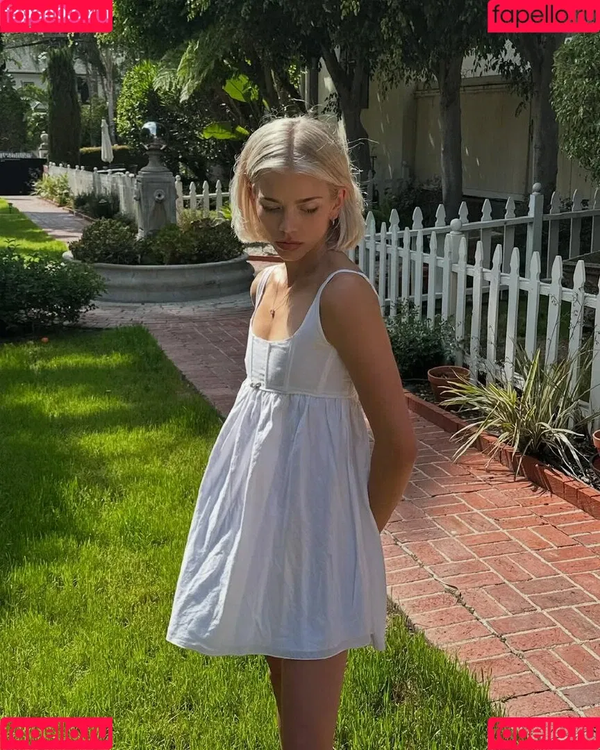 Becca Means / bbnoboobs / beccameans Onlyfans Photo Gallery 