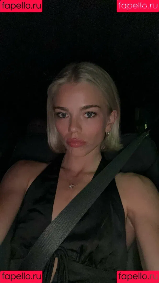 Becca Means / bbnoboobs / beccameans Onlyfans Photo Gallery 