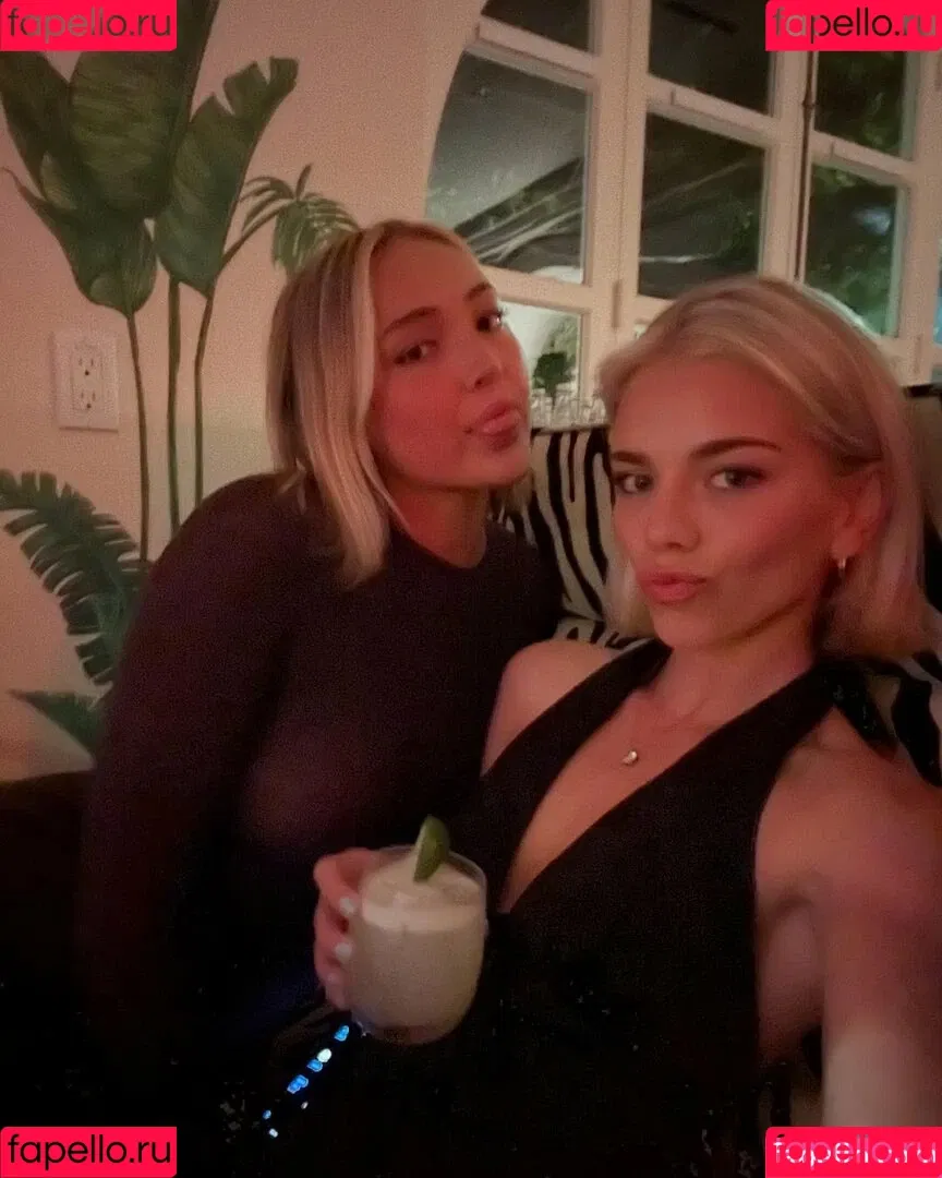 Becca Means / bbnoboobs / beccameans Onlyfans Photo Gallery 