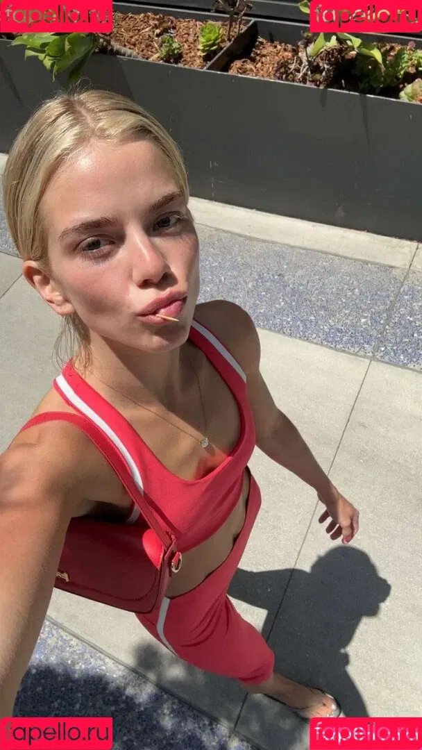 Becca Means / bbnoboobs / beccameans Onlyfans Photo Gallery 