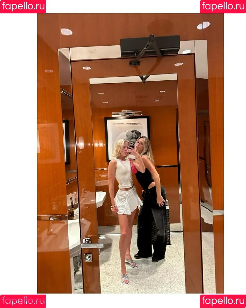 Becca Means / bbnoboobs / beccameans Onlyfans Photo Gallery 
