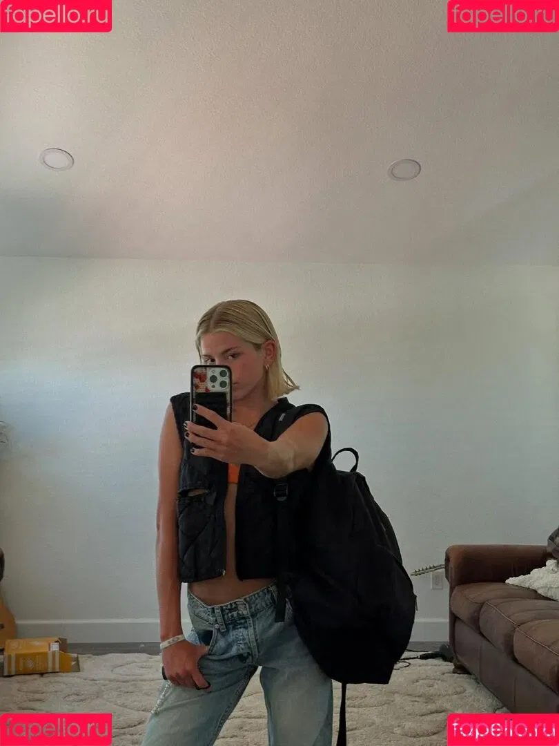 Becca Means / bbnoboobs / beccameans Onlyfans Photo Gallery 