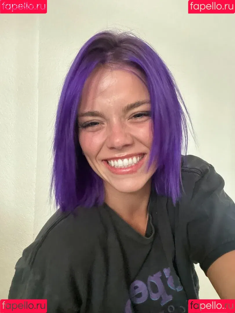 Becca Means / bbnoboobs / beccameans Onlyfans Photo Gallery 