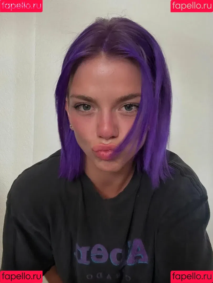 Becca Means / bbnoboobs / beccameans Onlyfans Photo Gallery 